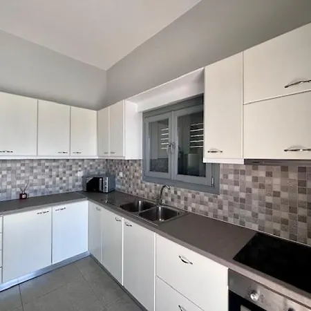 Three Olive Homes Holiday home