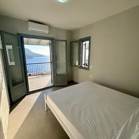 Holiday home Three Olive Homes *