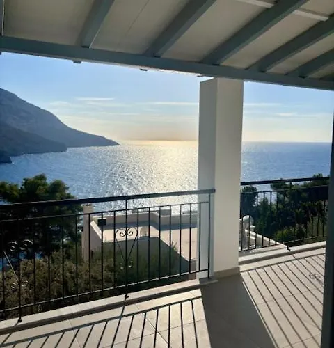 Three Olive Homes بيت للعطل