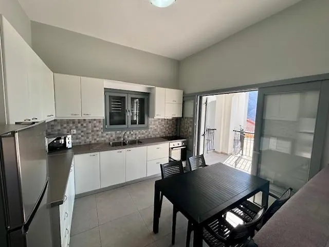 بيت للعطل Three Olive Homes *