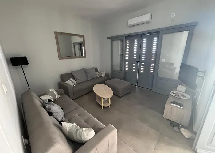 بيت للعطل Three Olive Homes