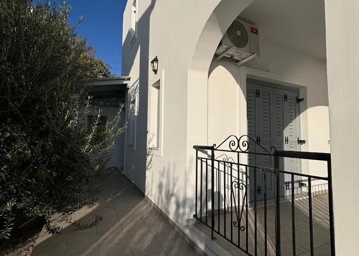 Three Olive Homes بيت للعطل