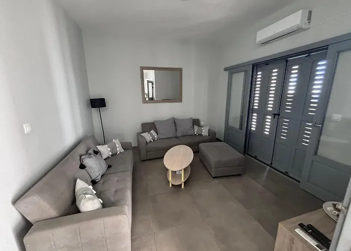 بيت للعطل Three Olive Homes